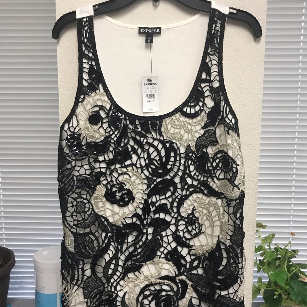 Express Tank Top size XS NWT